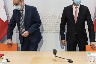 Le Comité de l'ONU pour l'élimination de la discrimination raciale CERD) estime que la Suisse n'a pas honoré ses engagements internationaux en refusant pendant longtemps de lever les brevets sur les vaccins contre le coronavirus pendant la pandémi...